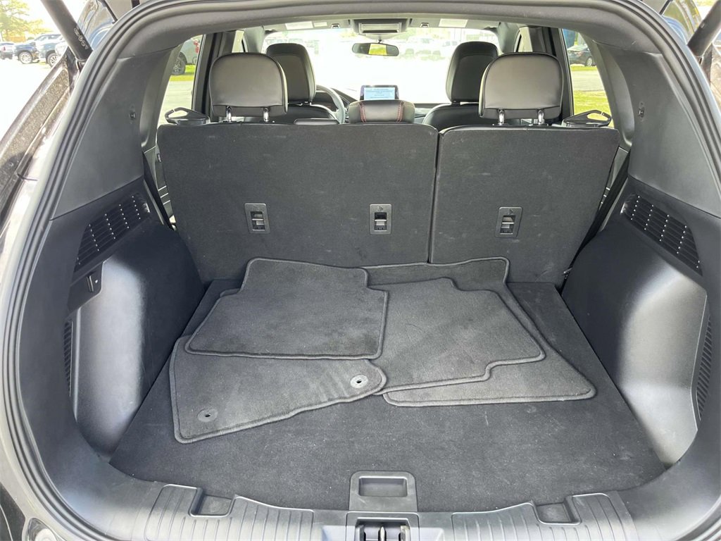 2024 Ford Escape ST-Line photo 8