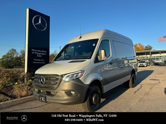 2026 Mercedes-Benz Sprinter Cargo Van Base's photo
