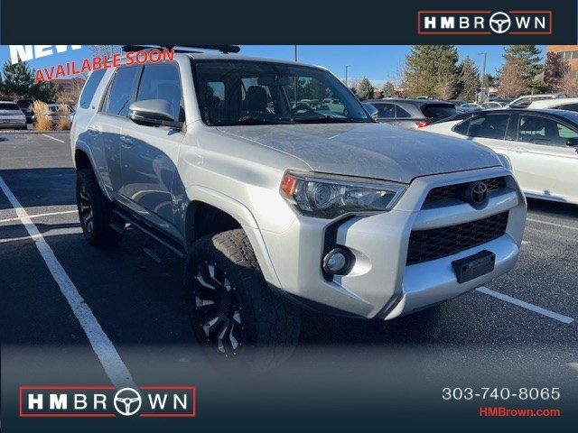 2019 Toyota 4Runner SR5 Premium's photo