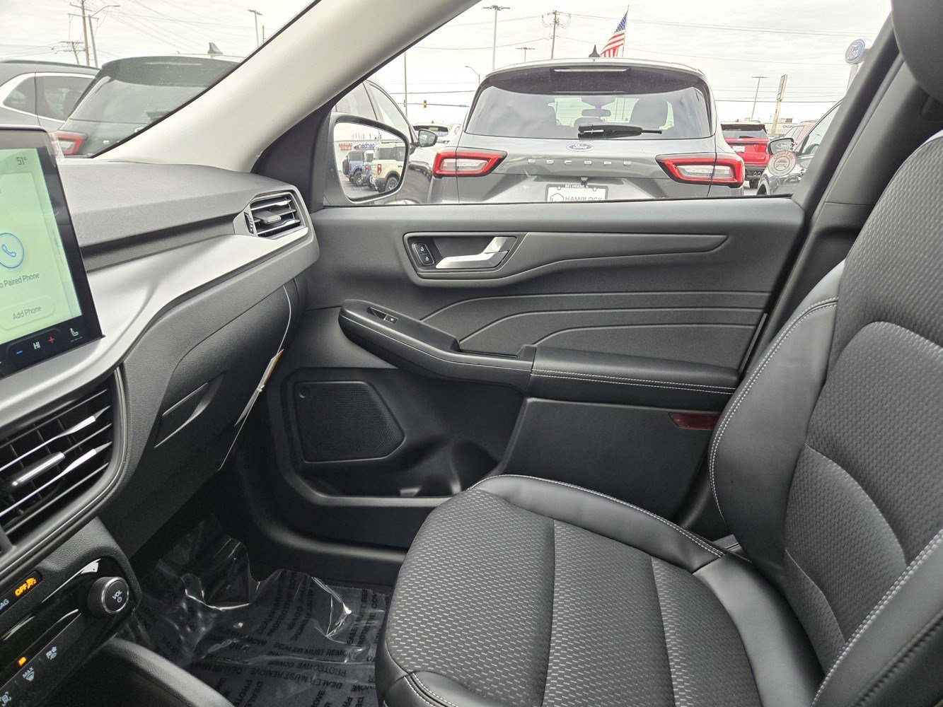 2026 Ford Escape Plug-In Hybrid Premium photo 2