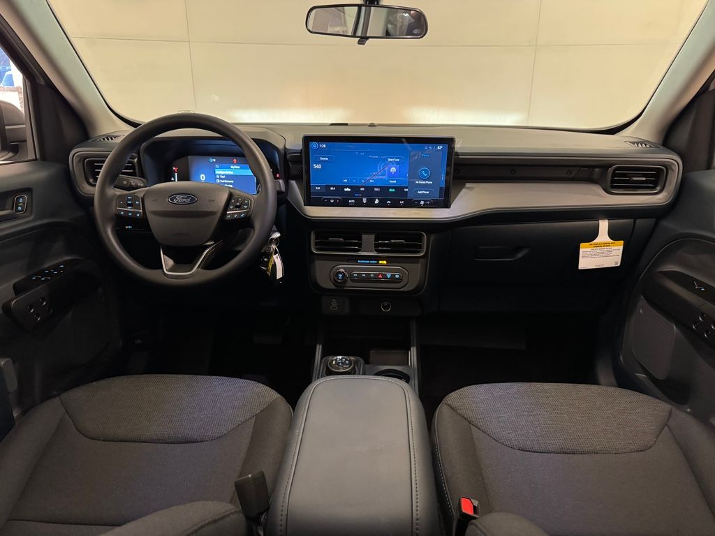 2025 Ford Maverick XL photo 3