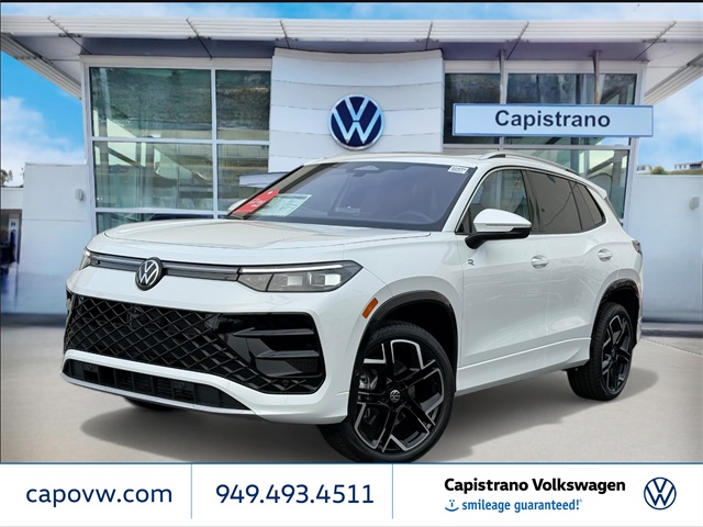 2026 Volkswagen Tiguan SEL R-LINE TURBO's photo