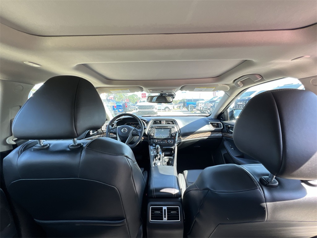 2017 Nissan Maxima Platinum photo 9