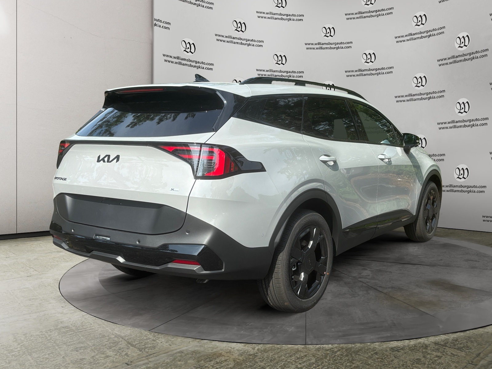 2026 Kia Sportage X-Line photo 4
