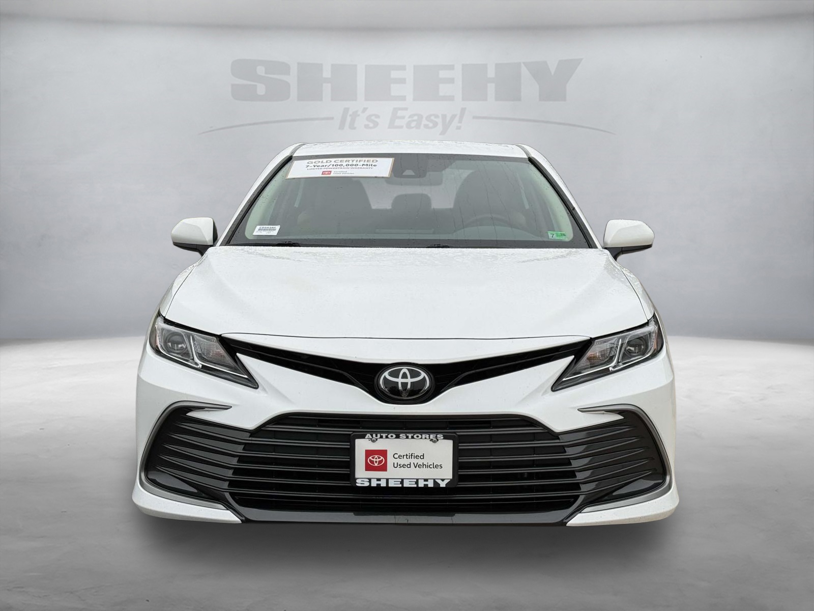 2023 Toyota Camry LE photo 25
