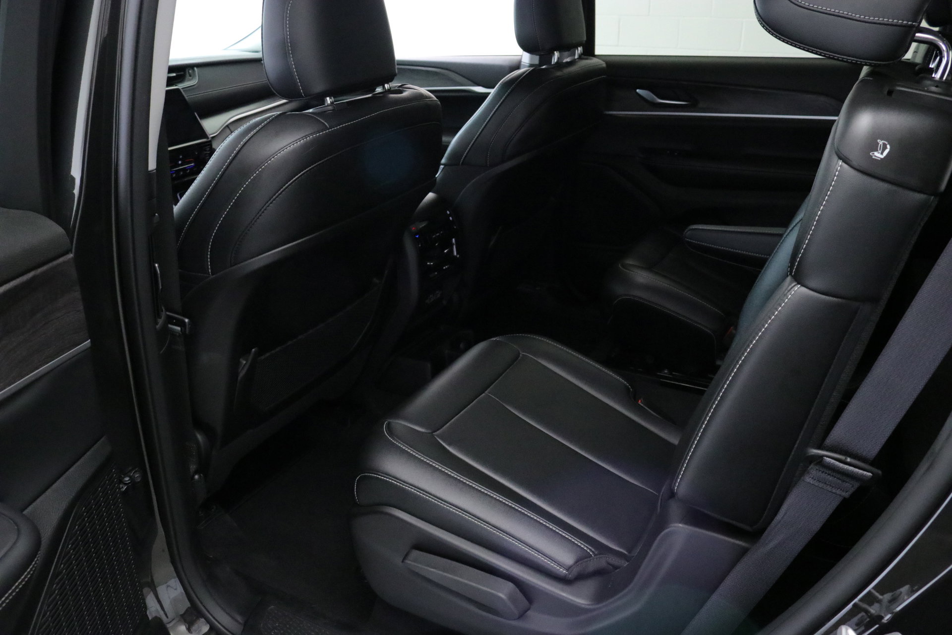 2023 Jeep Grand Cherokee Limited photo 23
