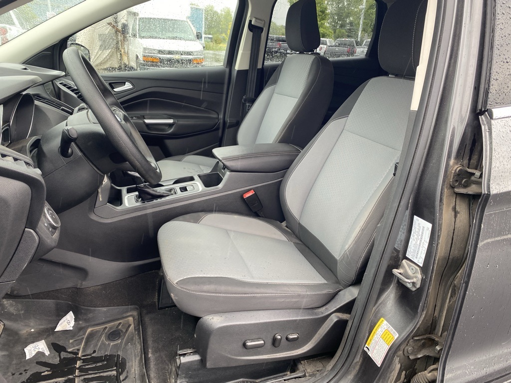Used 2018 Ford Escape SE with VIN 1FMCU9GD8JUA95329 for sale in Getzville, NY