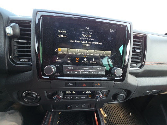 2023 Nissan Frontier PRO-4X photo 16