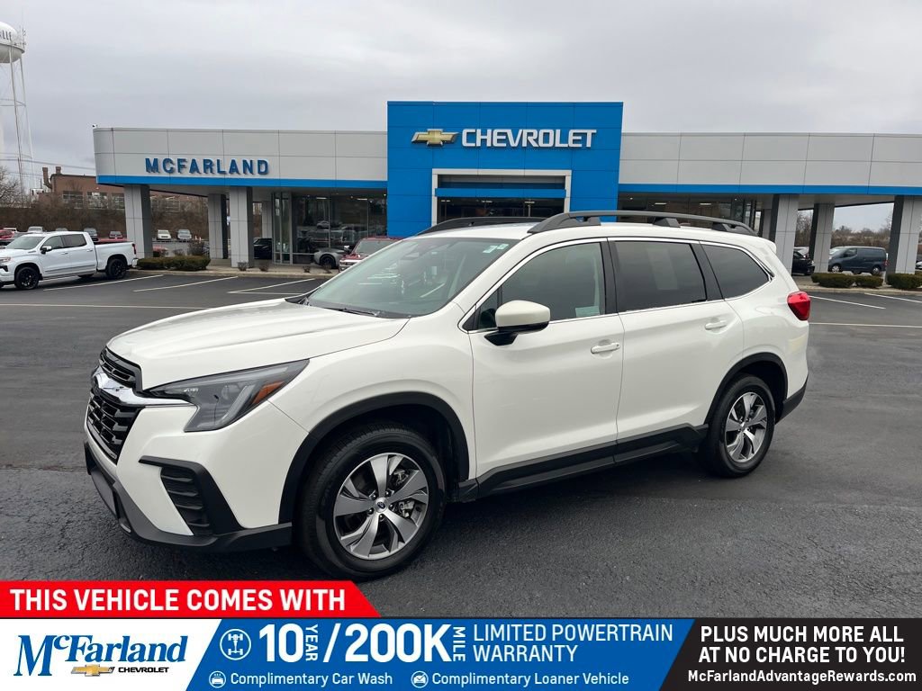 2025 Subaru Ascent Premium's photo