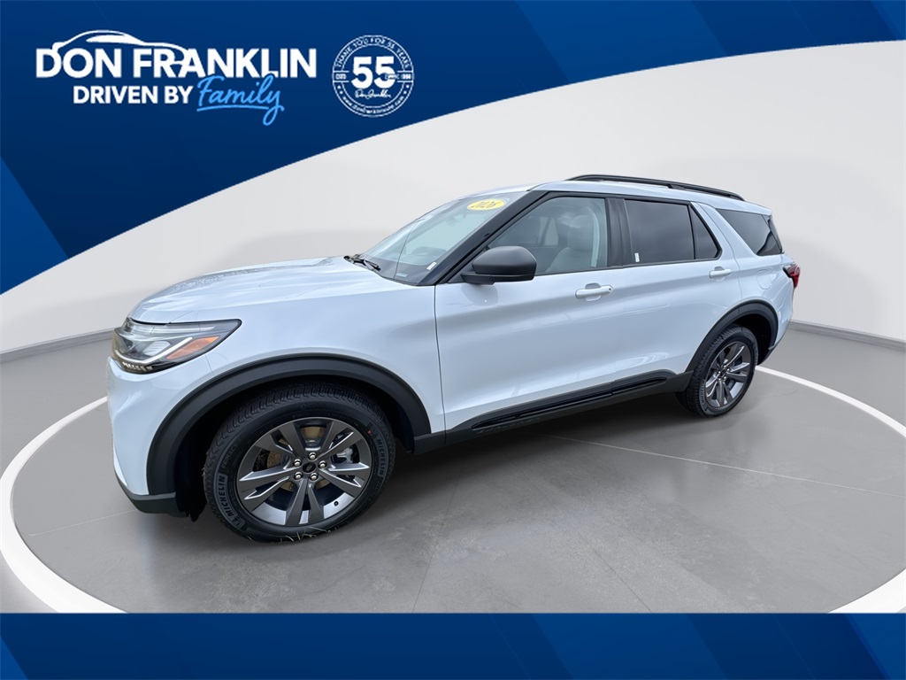 2026 Ford Explorer Active's photo