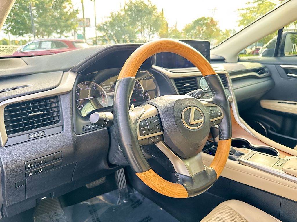 2021 Lexus RX 350 photo 19