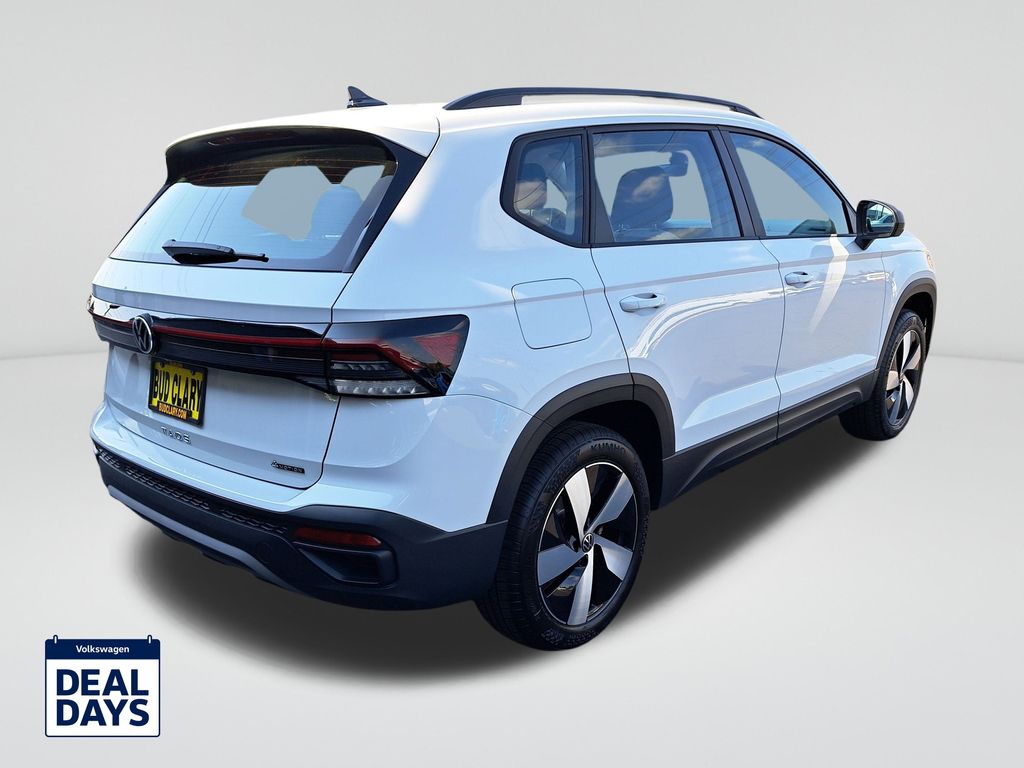 2025 Volkswagen Taos S photo 4