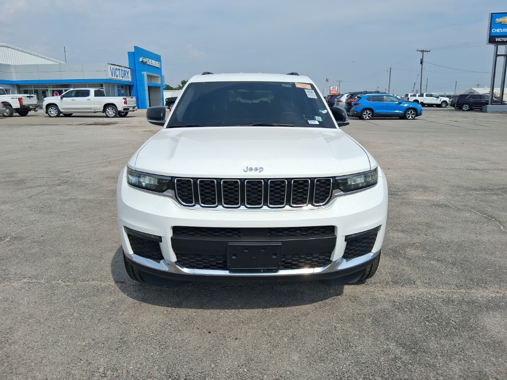 2022 Jeep Grand Cherokee Limited photo 2