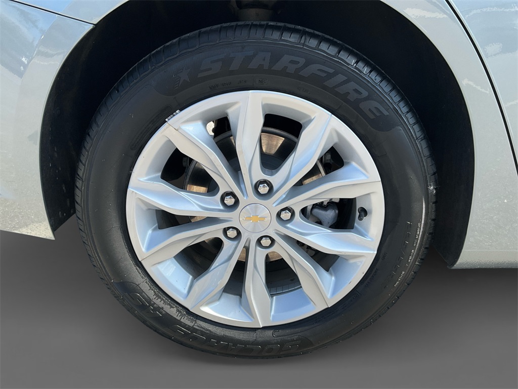 2024 Chevrolet Malibu 1LT photo 10