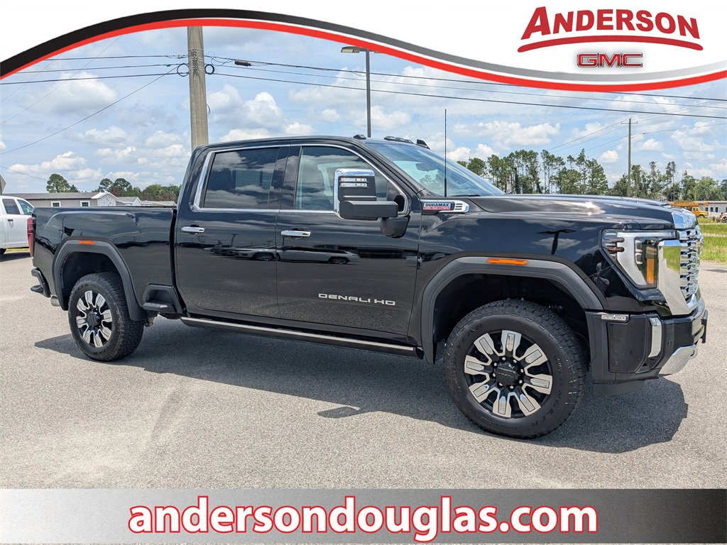 2025 GMC Sierra 2500HD Denali's photo