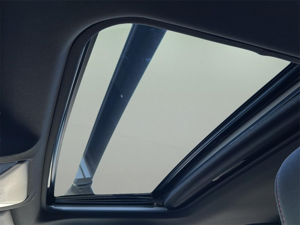 2022 Toyota RAV4 Prime SE photo 3