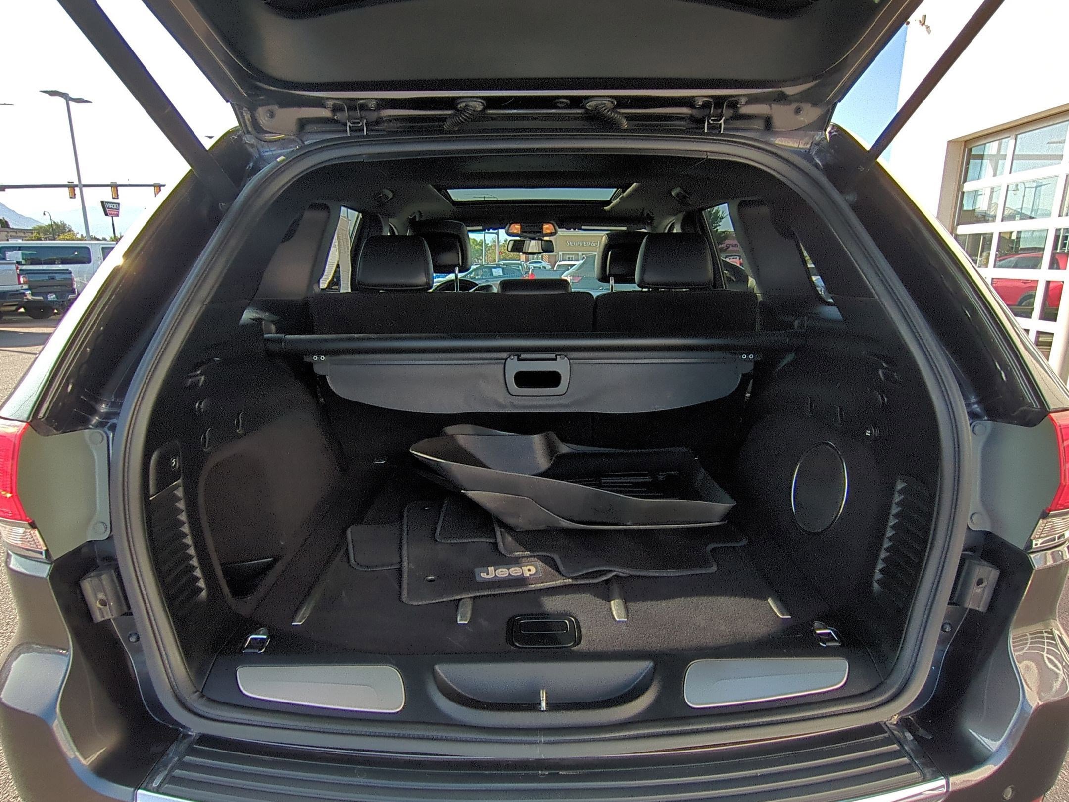 2014 Jeep Grand Cherokee Limited photo 29