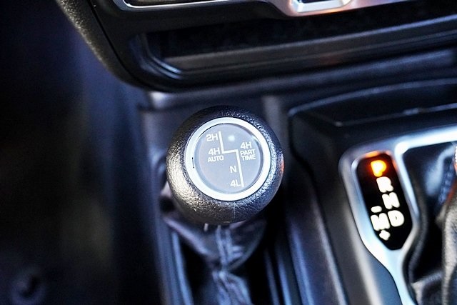 Used 2024 White Jeep Sport S 4xe image 32