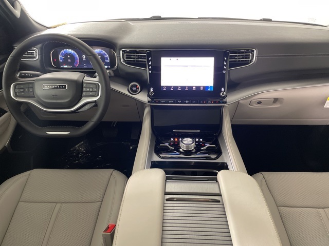 2025 Jeep Wagoneer Series III photo 35