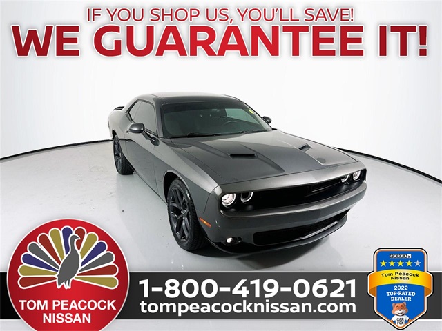 2023 Dodge Challenger SXT's photo