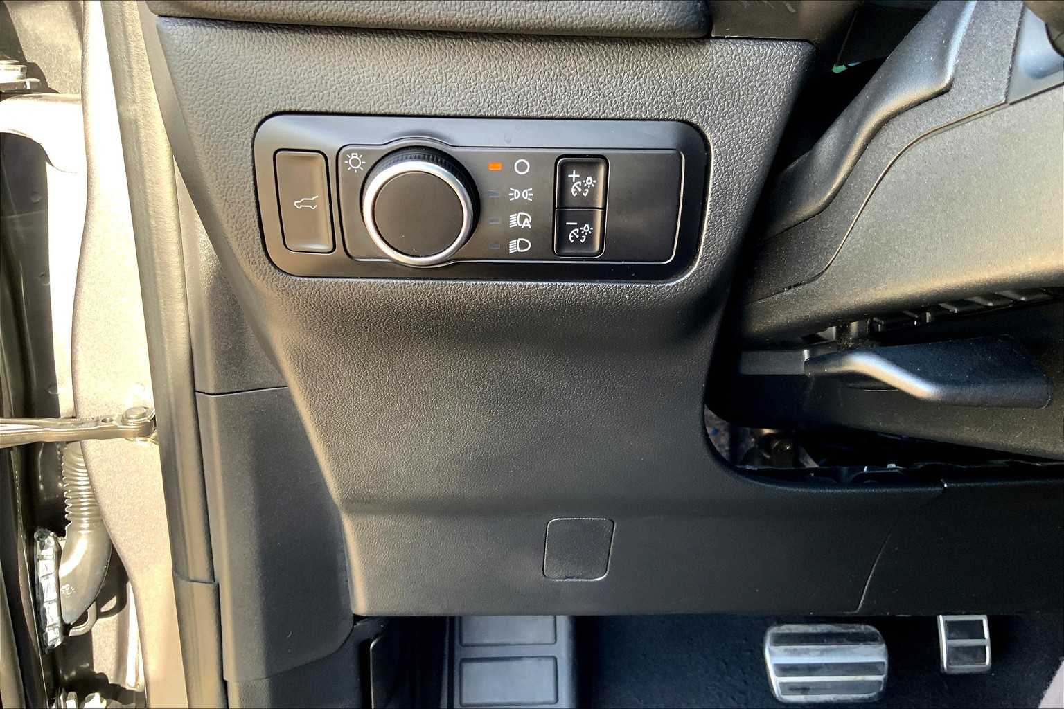 2023 Ford Escape ST-Line photo 28