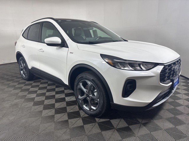2025 Ford Escape Hybrid ST-Line Select