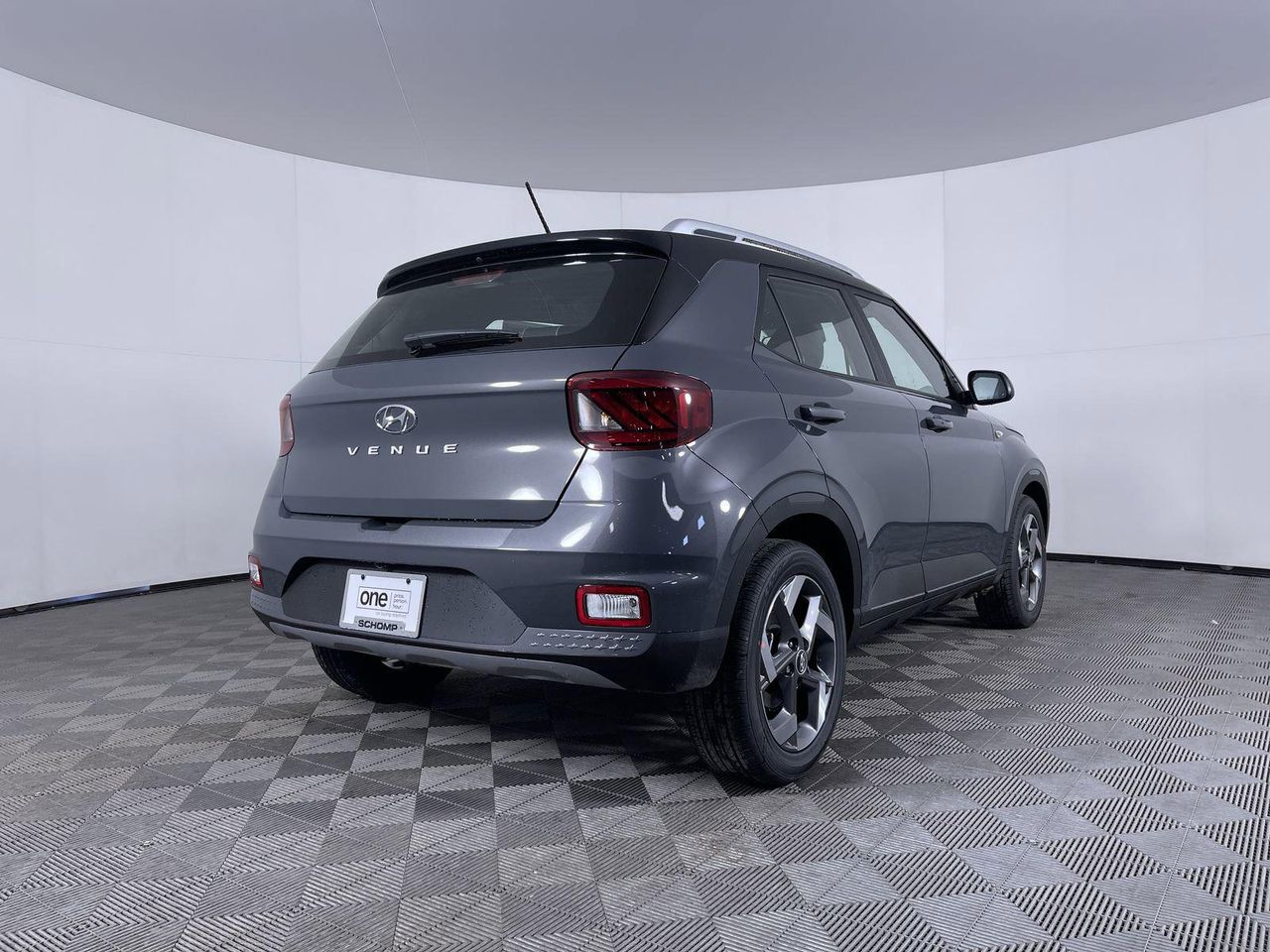 2025 Hyundai Venue Limited photo 4