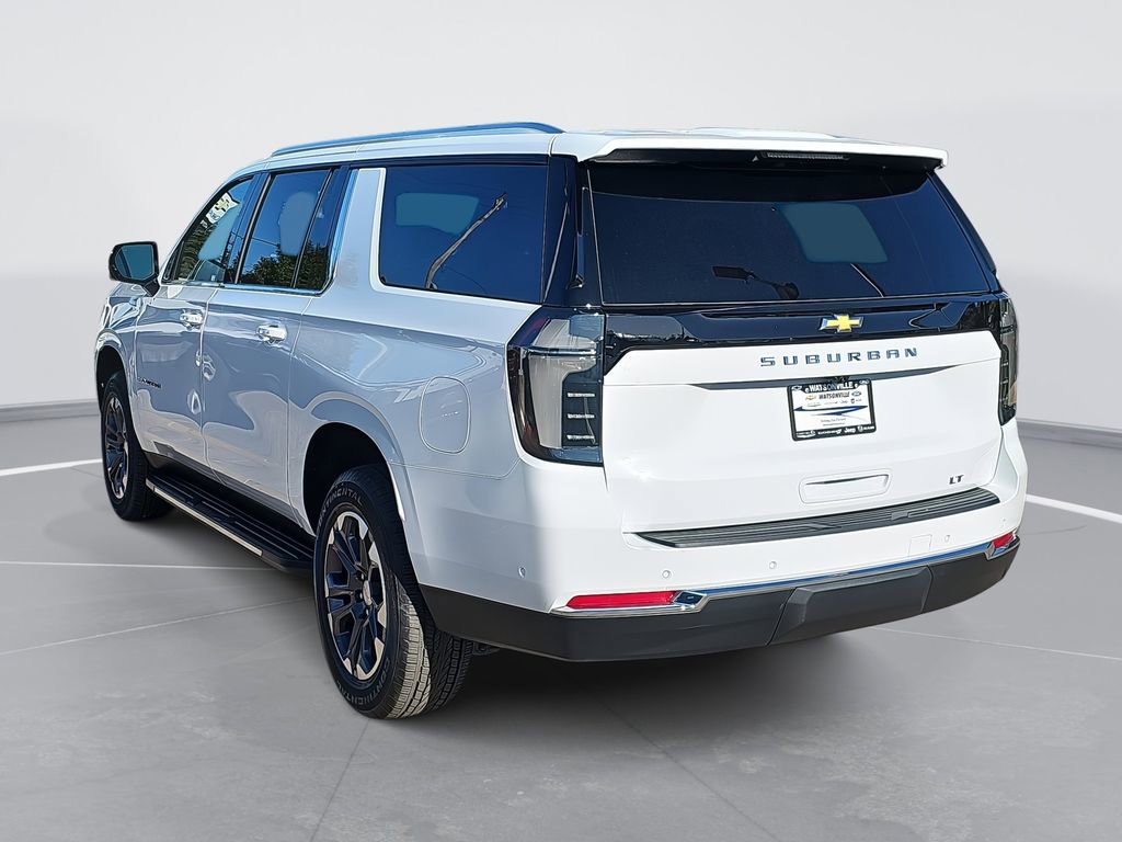 2026 Chevrolet Suburban LT photo 3