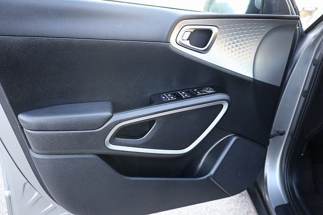 2023 Kia Soul LX photo 31