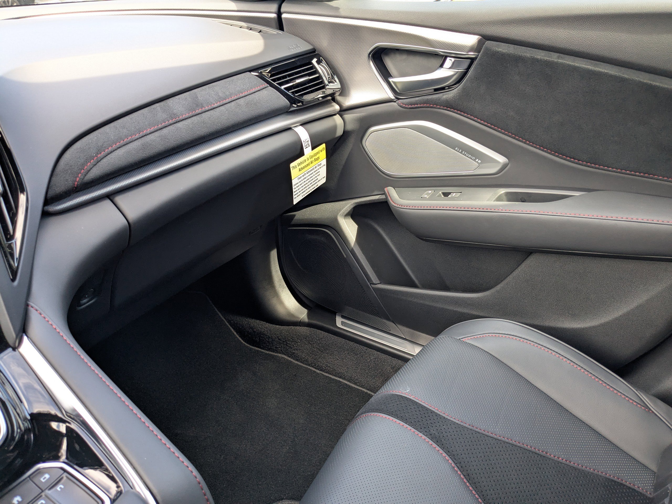 2025 Acura RDX A-Spec photo 17