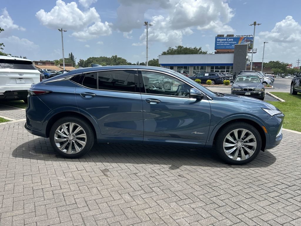 2025 Buick Envista Avenir photo 7