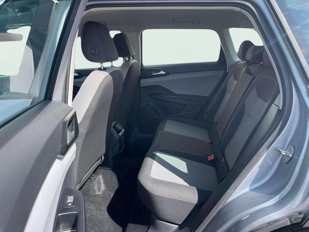 2023 Volkswagen Taos S photo 19