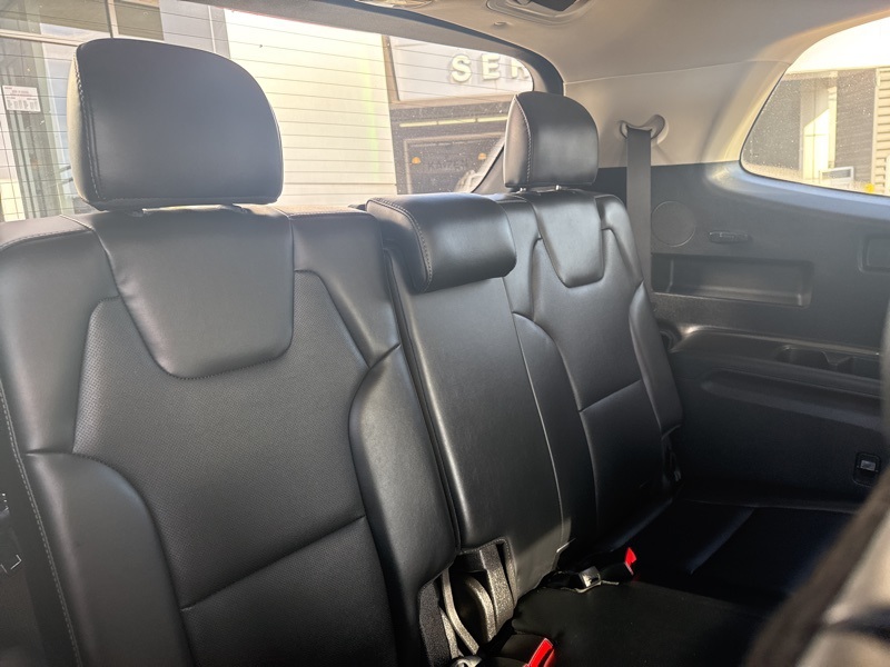 2024 Kia Telluride S photo 7