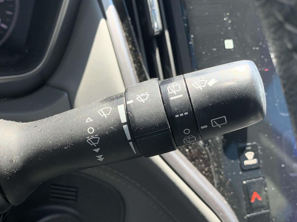 2022 Subaru Outback Onyx Edition XT photo 12