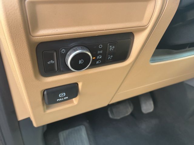 2023 Ford F-150 XLT photo 14