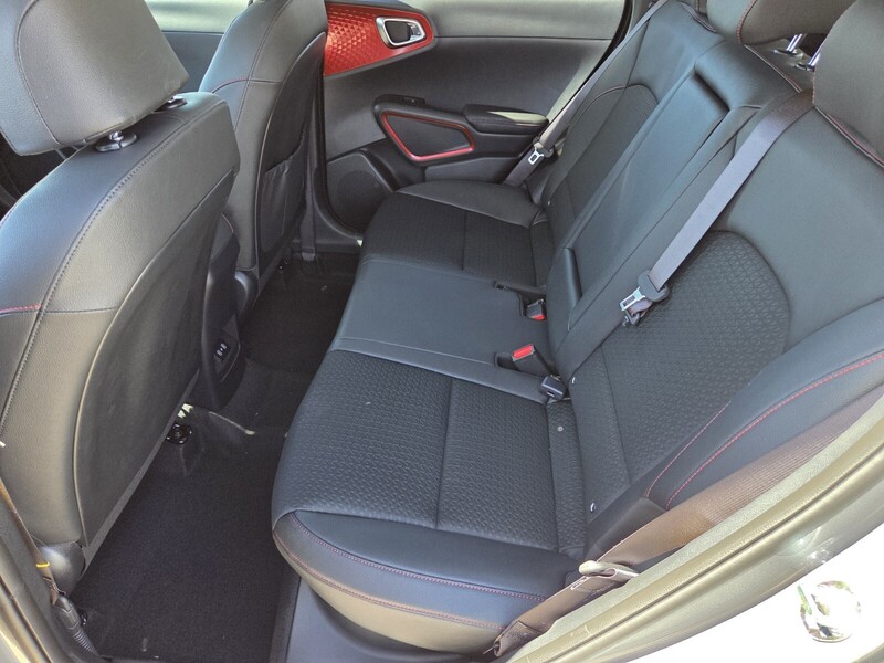 2025 Kia Soul GT-Line photo 8