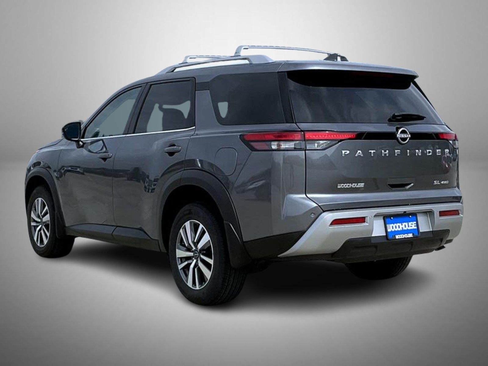 2025 Nissan Pathfinder SL photo 7