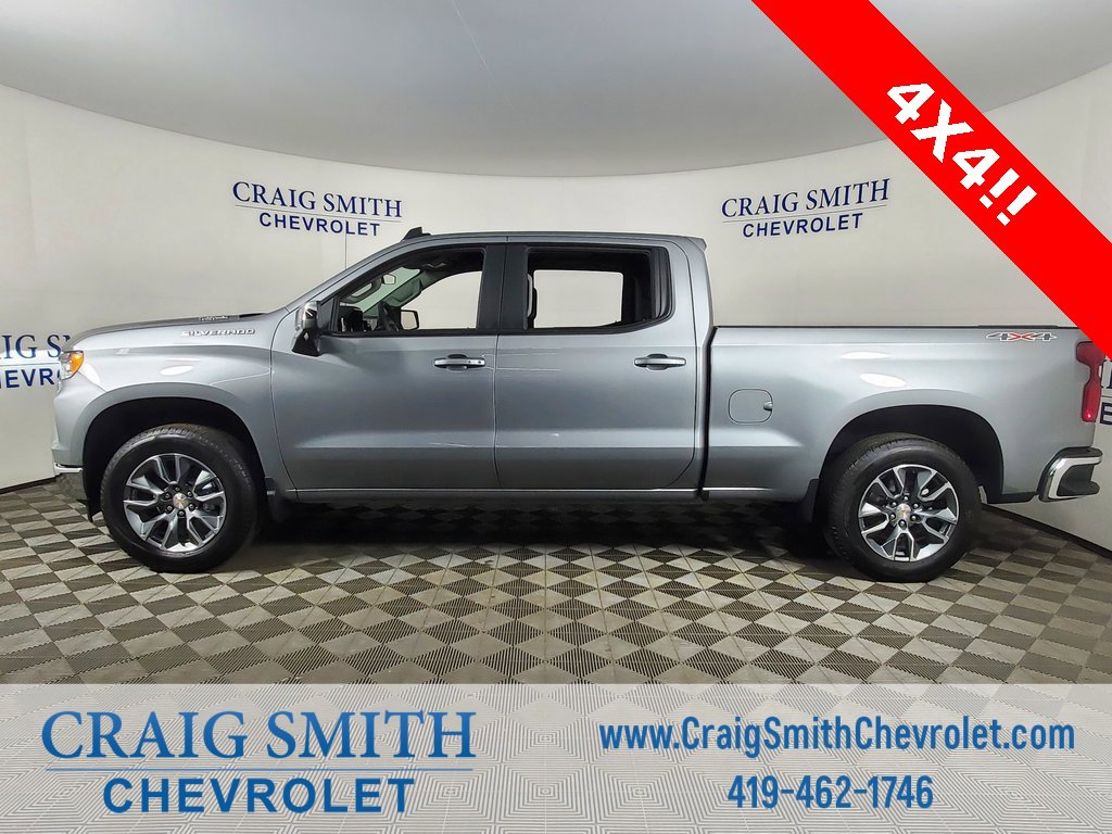 2026 Chevrolet Silverado 1500 LT photo 2