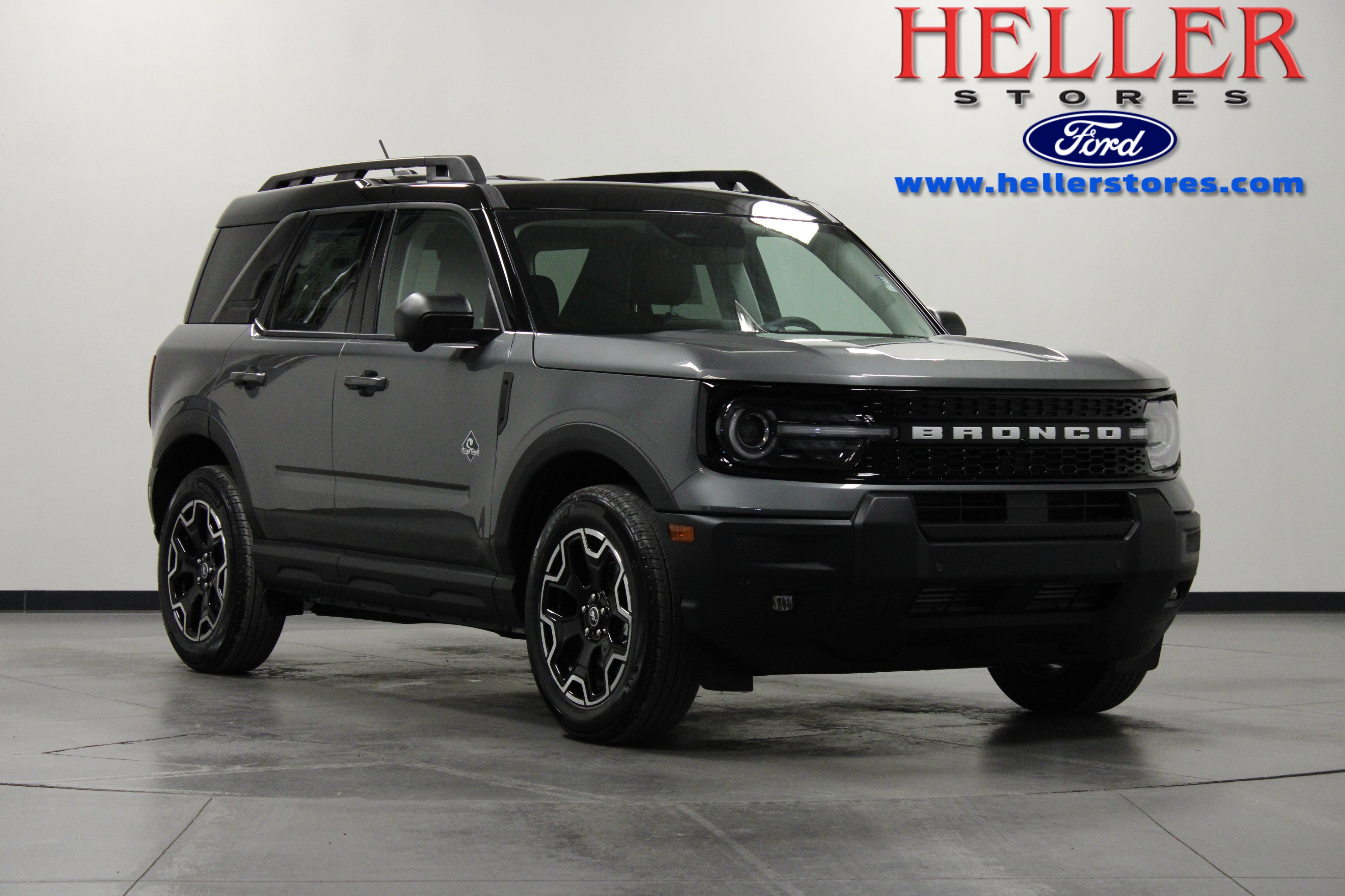 2025 Ford Bronco Sport Outer Banks's photo