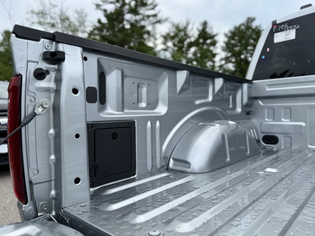 2025 Ford F-150 STX photo 7
