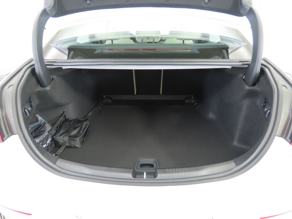 2025 Mercedes Benz C 300 photo 30