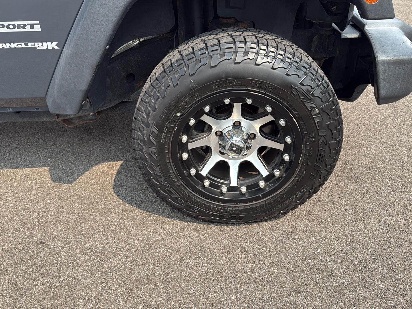 2018 Jeep Wrangler Sport photo 18
