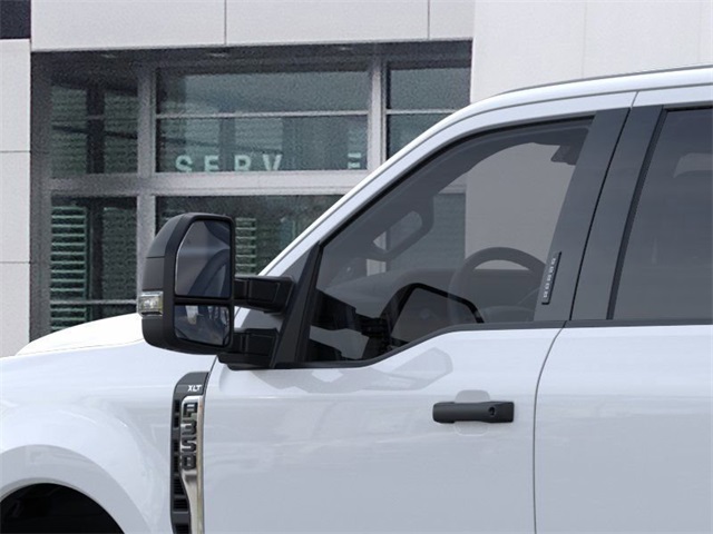 2025 Ford F-350 photo 19