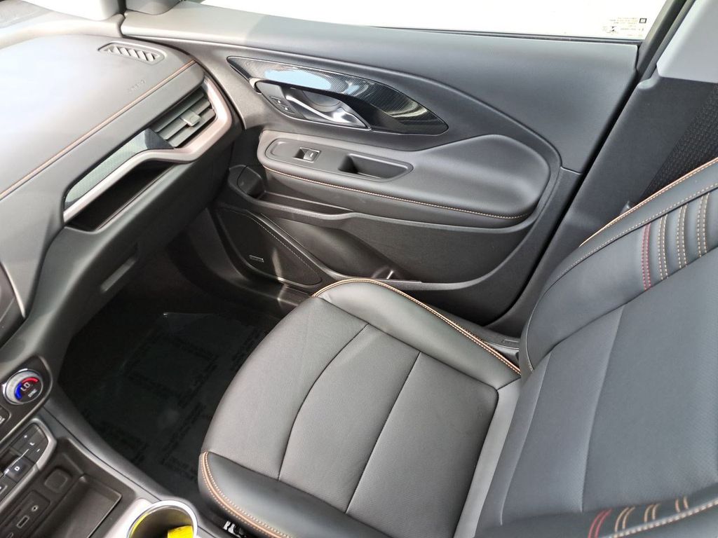 2022 Gmc Terrain AT4 photo 17