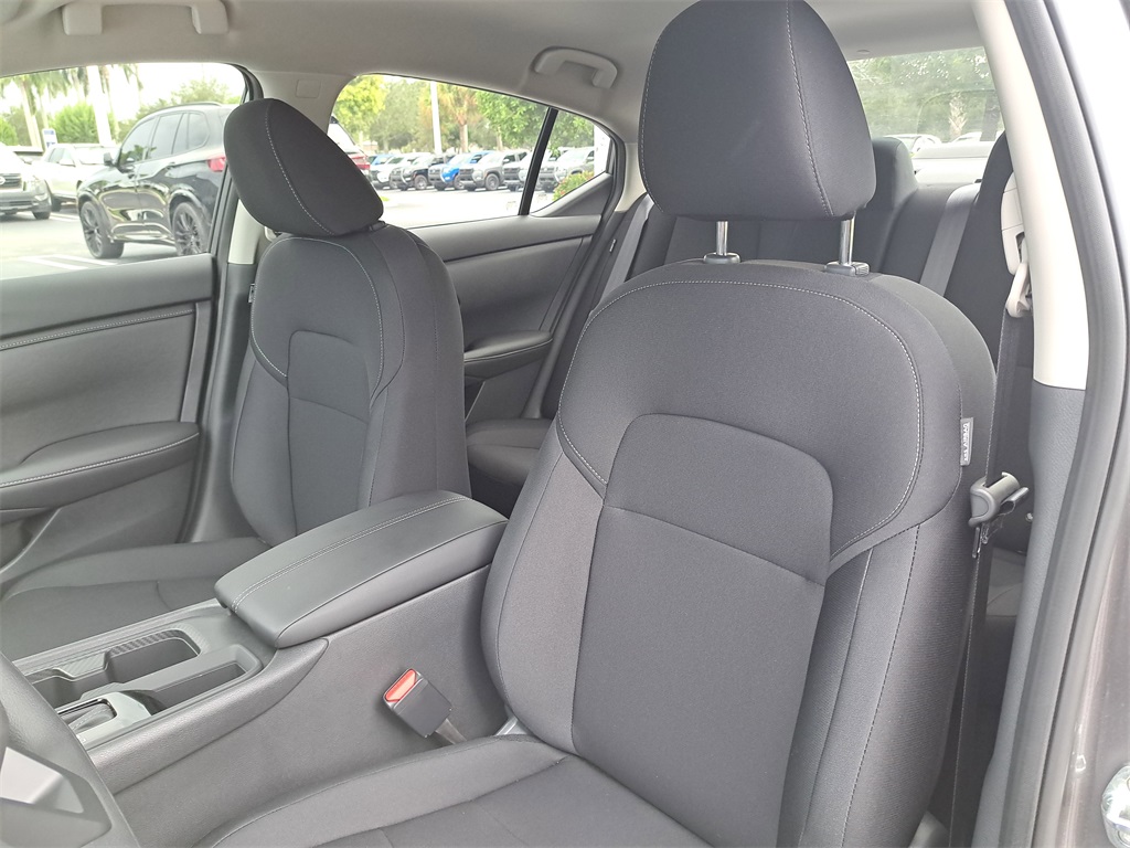2025 Nissan Sentra S photo 20