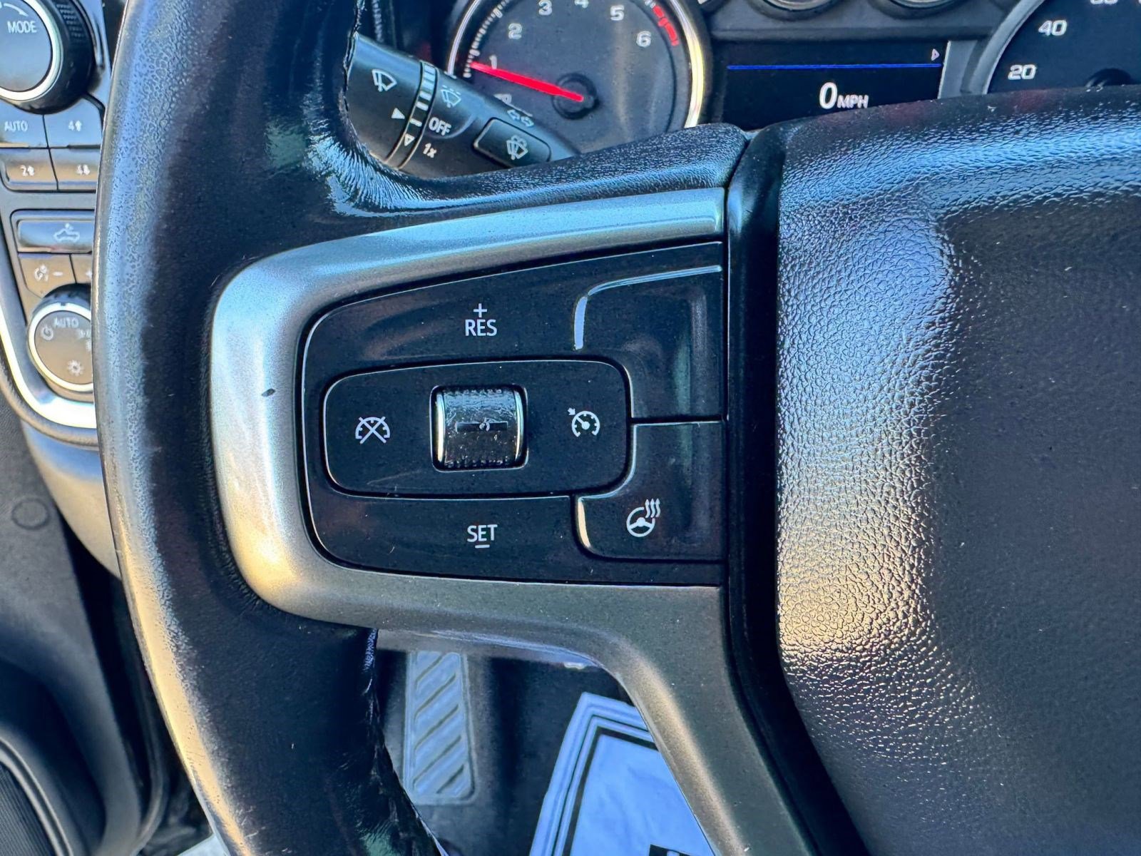 2021 Chevrolet Silverado 1500 LT photo 10