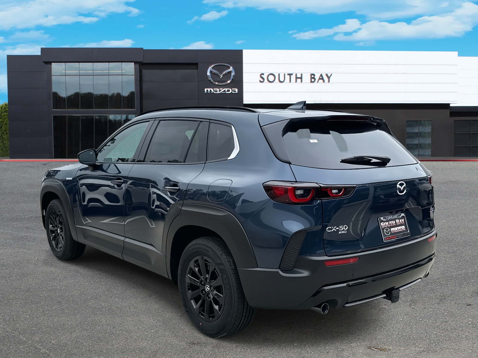 2025 Mazda CX-50 Premium photo 4