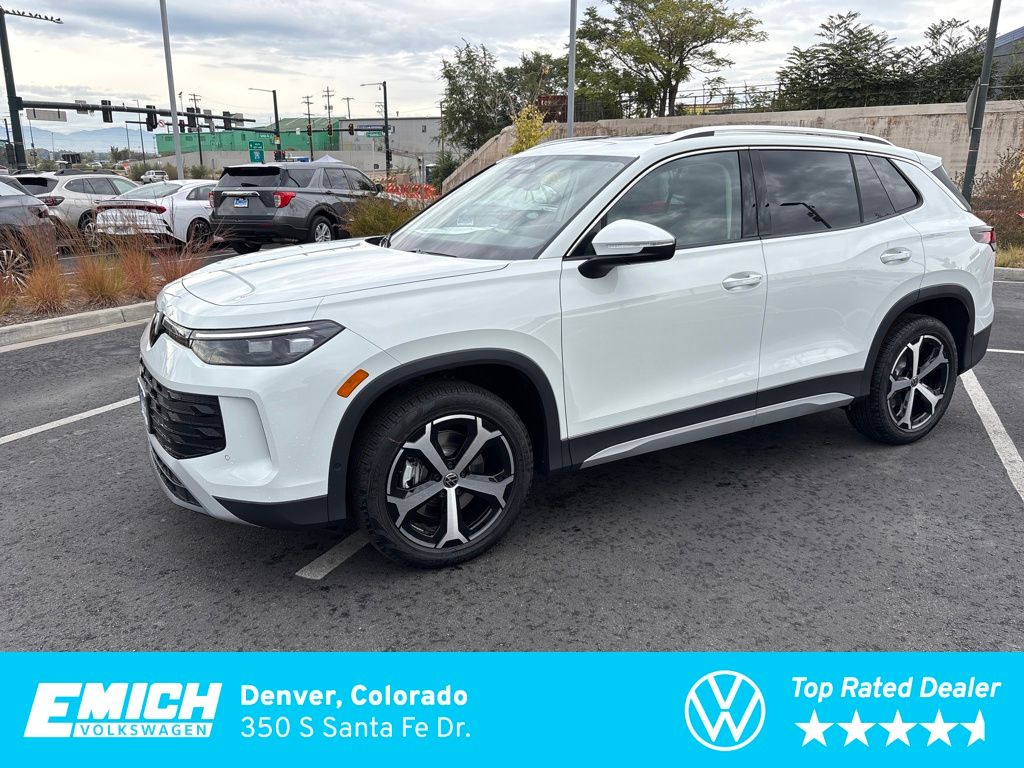 2025 Volkswagen Tiguan SE's photo