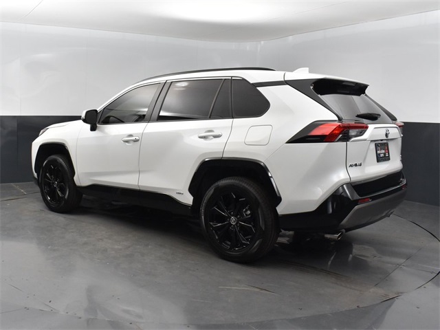 2023 Toyota RAV4 Hybrid SE photo 3