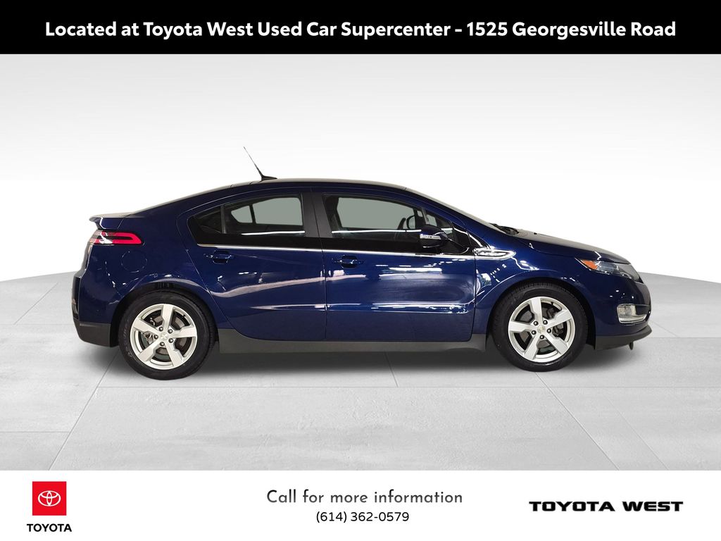 2013 Chevrolet Volt Base photo 4